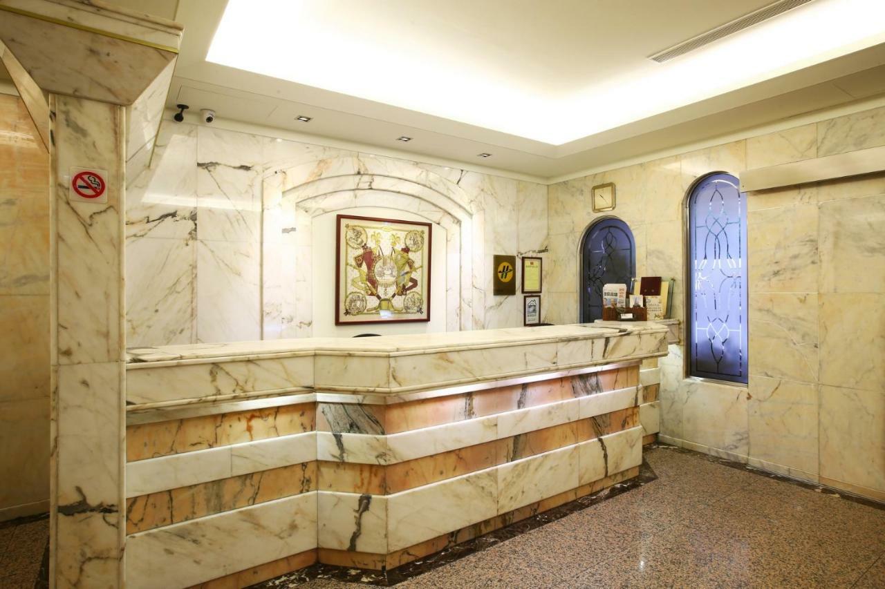 Hua Du Hotel Csilung Kültér fotó
