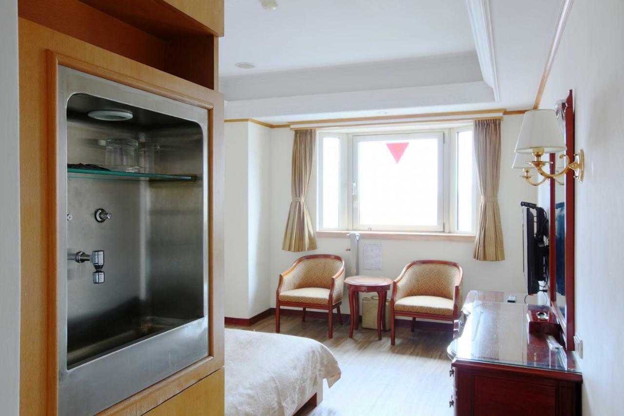 Hua Du Hotel Csilung Kültér fotó